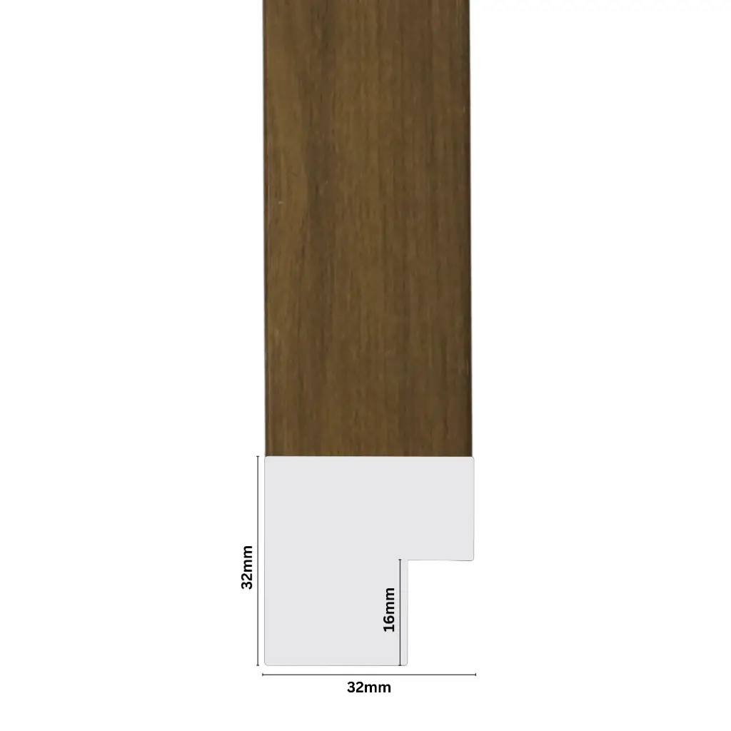 PS Moulding W 32 X H 32 X L 2900mm Natural Kiaat With Black Face