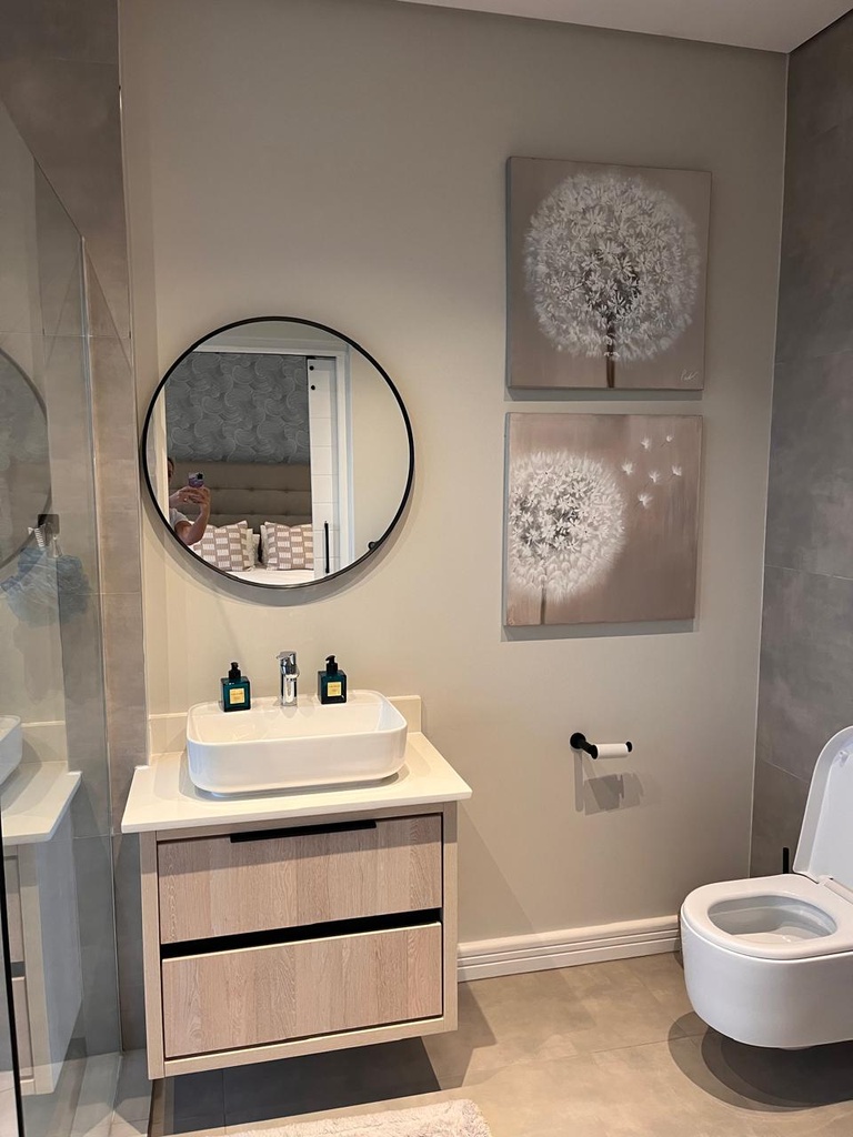 MIRROR ROUND 700X700MM BLACK