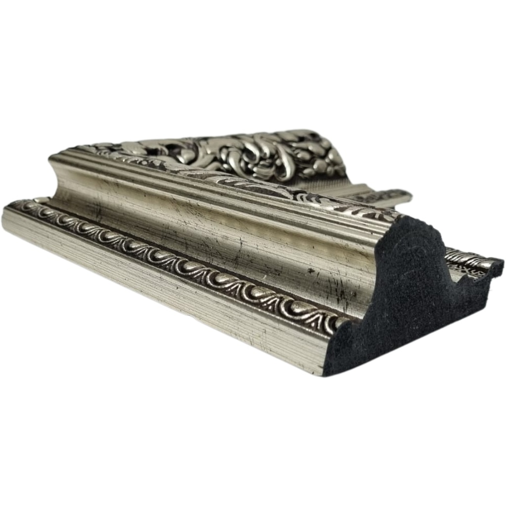 [890F] PS MOULDING W 108 X H 46 X L 2900MM SILVER
